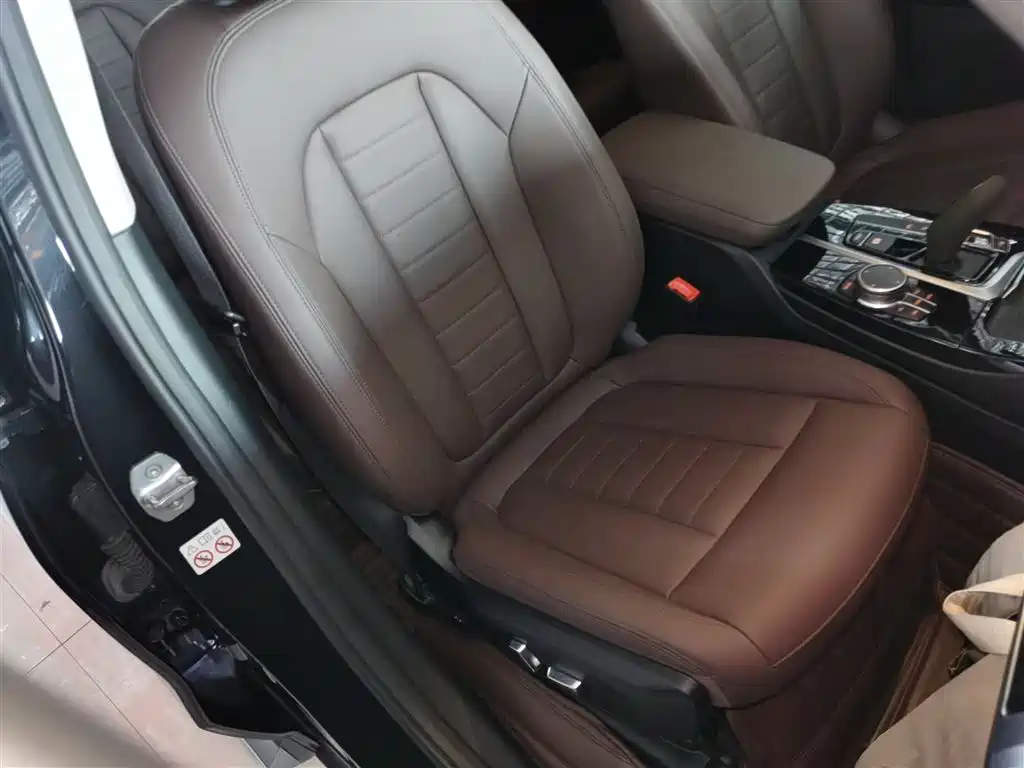 BMW X3 2018 xDrive25i Luxury Package China VI фото 25
