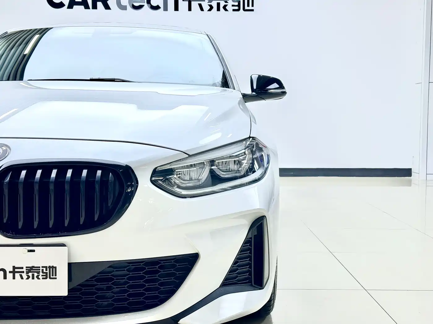 BMW 1 Series 2022 125i M Sport Shadow Edition фото 6
