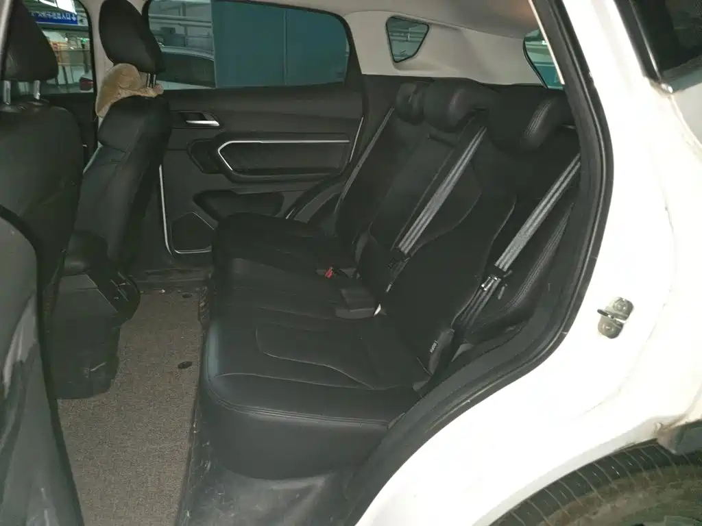 صورة 13 - Haval H6