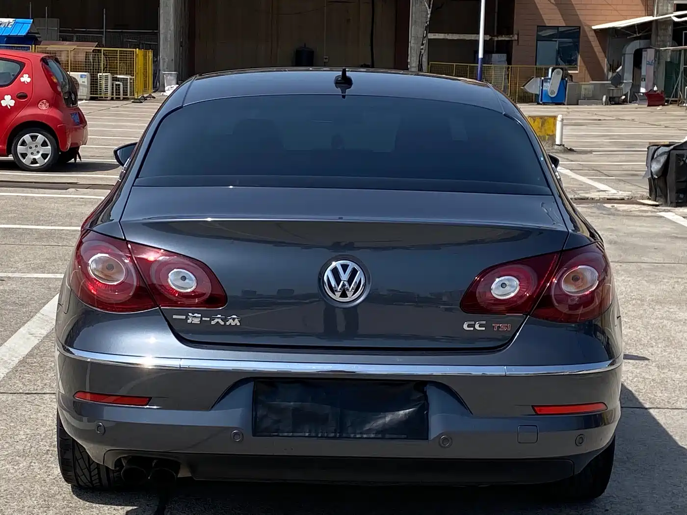 Volkswagen FAW-Volkswagen CC 2012 Model 2.0TSI Ultimate фото 6