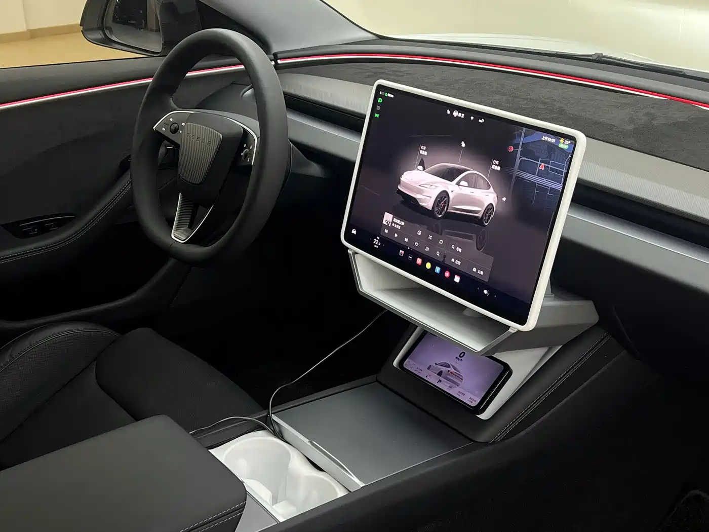 Фото 16 - Tesla Model 3