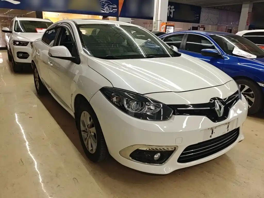 Renault Fluence 2015 2015 2.0L Fashion Edition