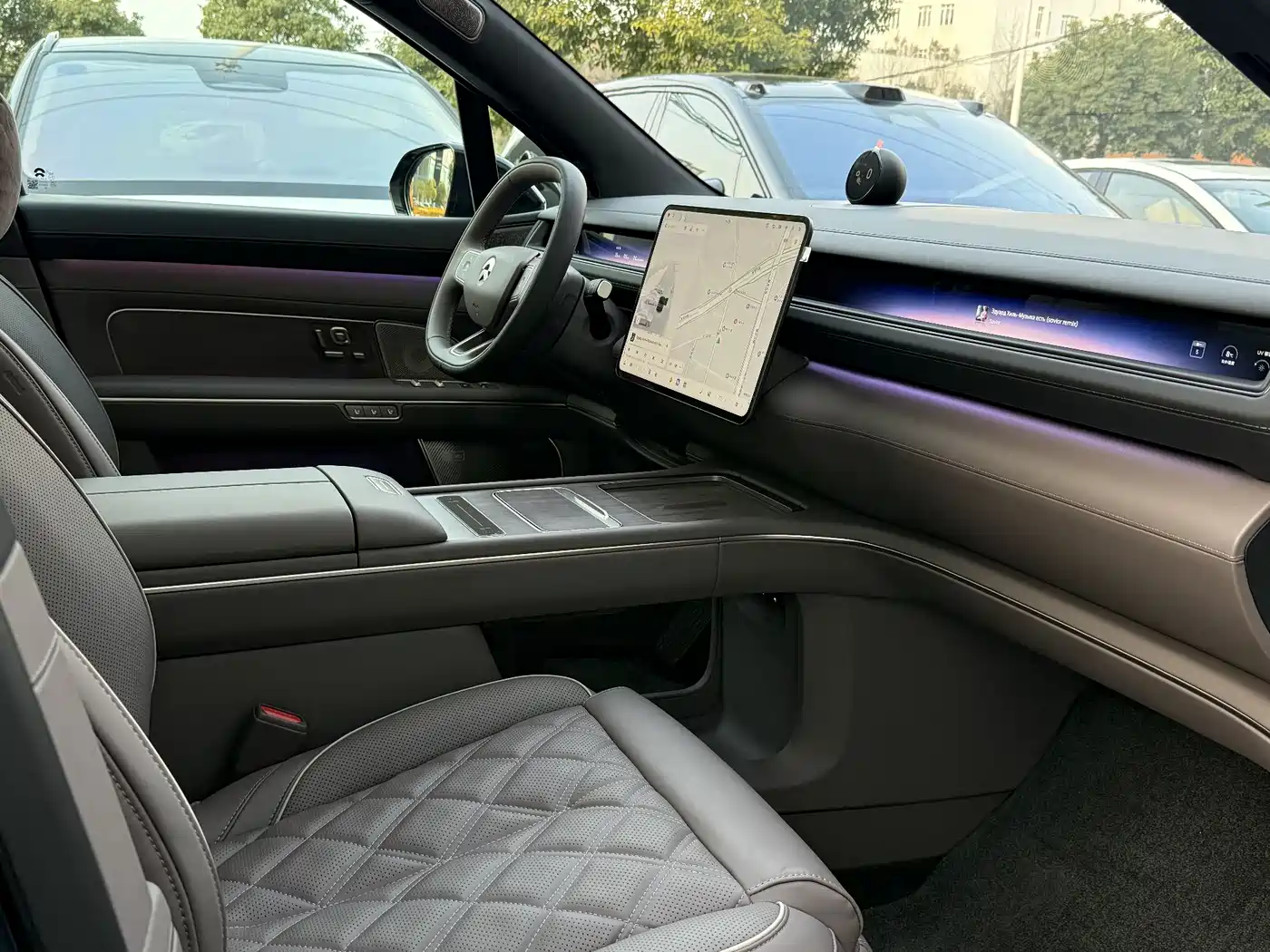 NIO ES8 2025 Model 6-Seat Executive Luxury Edition фото 15