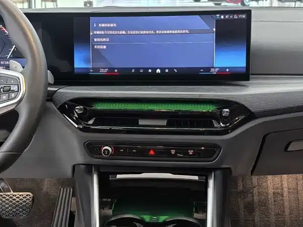 BMW 3 Series 2025 325Li M Sport Package фото 11