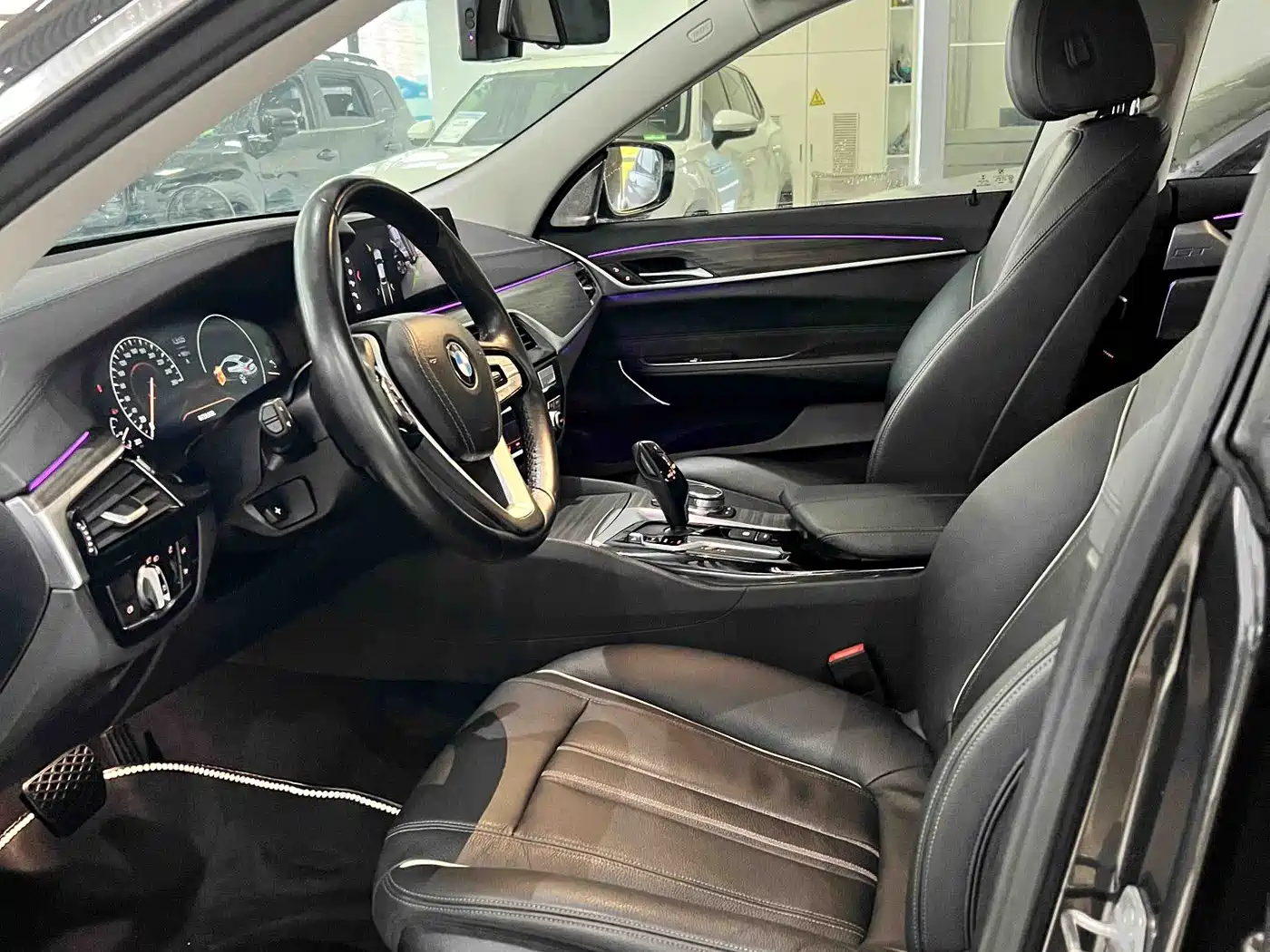 BMW 6 Series GT 2019 630i Luxury Design Package фото 7
