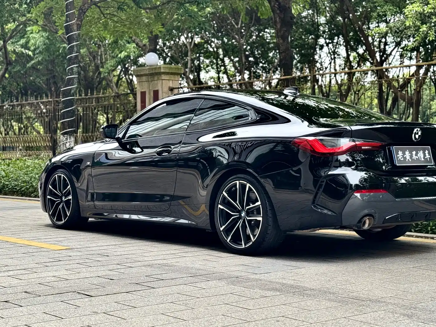 BMW 4-SERIES