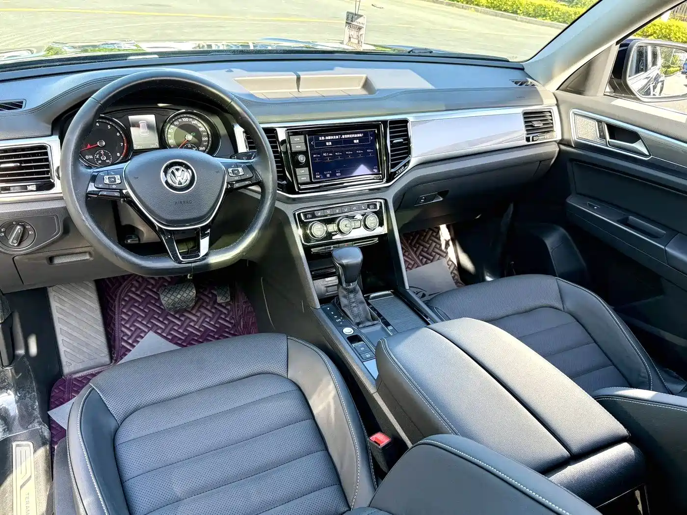 Volkswagen Teramont 2019 330TSI 2WD Luxury China VI фото 7