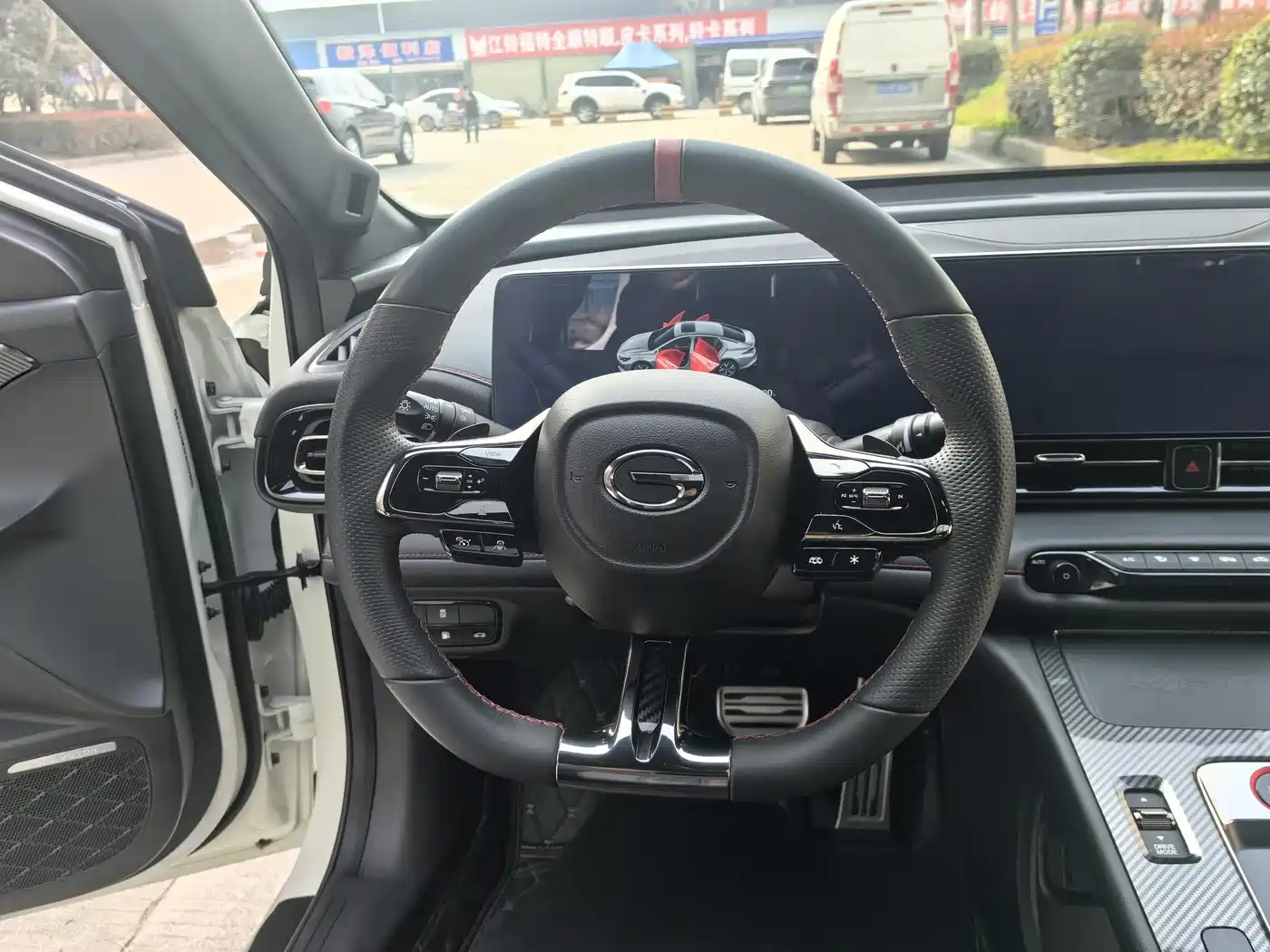 GAC Trumpchi Trumpchi Emkoo 2021 270T DCT J10 Sprinter Edition фото 6