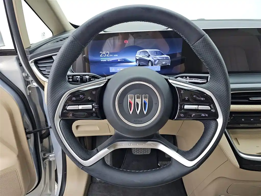 Buick GL8 New Energy 2025 Land Honor Premium Edition 7-Seater фото 6