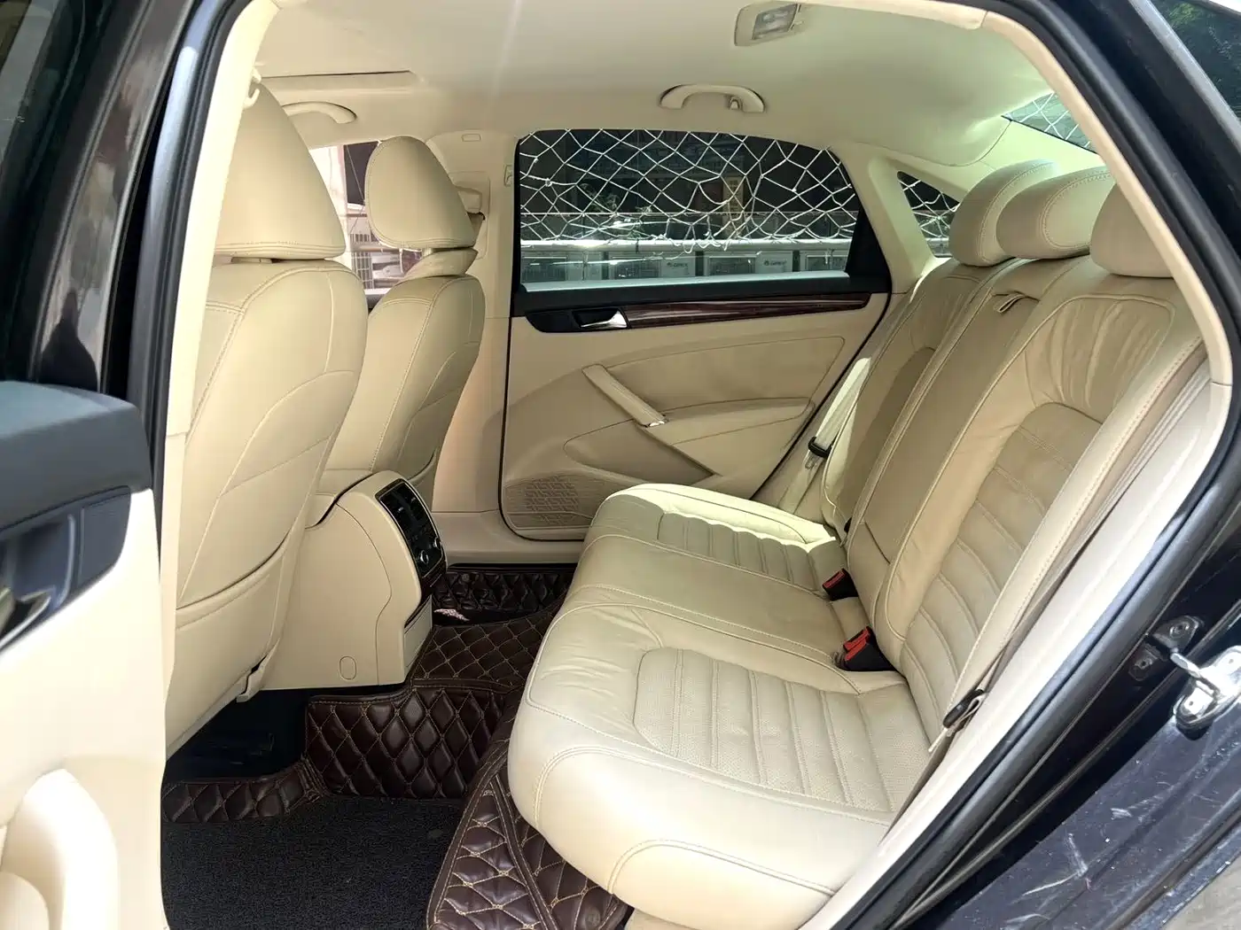 Volkswagen Passat 2013 1.8TSI DSG Yuzun фото 4