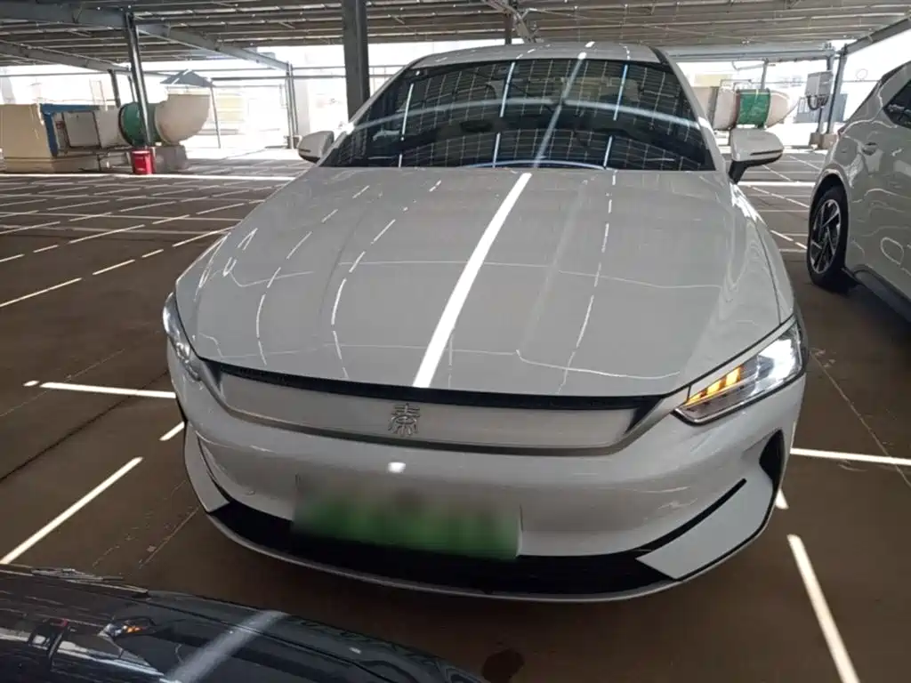 BYD Qin PLUS 2024 Glory Edition EV 510KM Leading фото 3