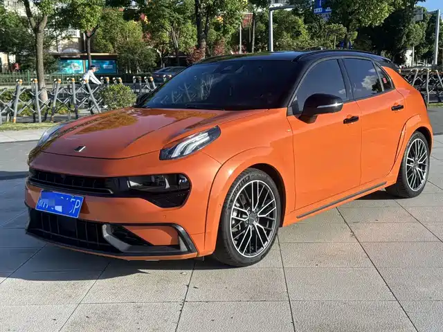  Lynk & Co Lynk & Co 02 Hatchback 2021 2.0TD Halo