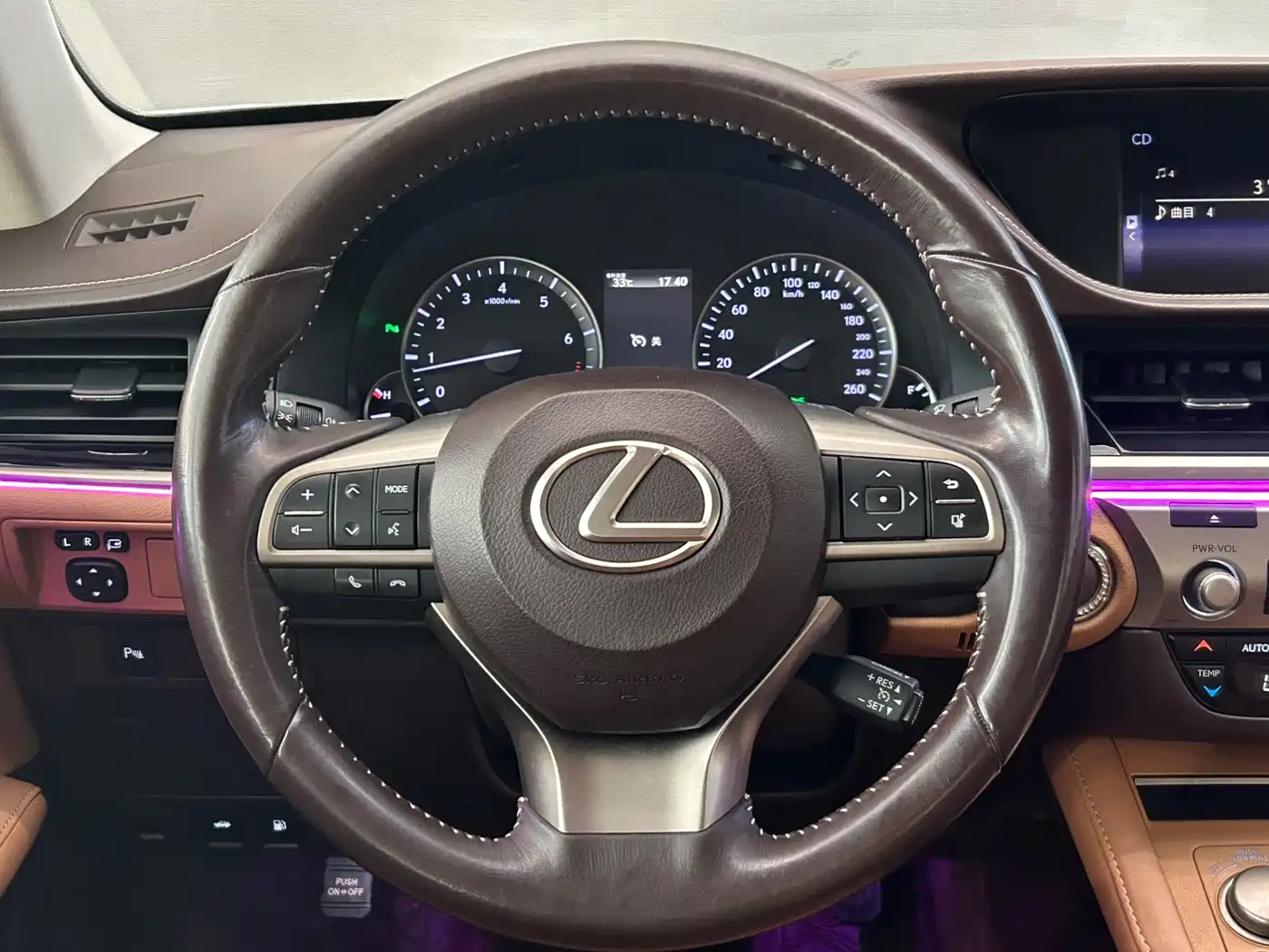 Lexus ES 2015 200 Elite Edition фото 9