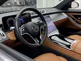 Фото 29 - Mercedes-Benz S-Class