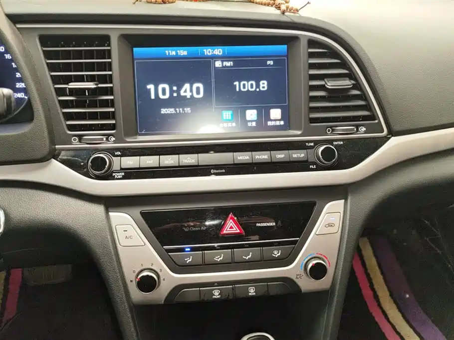 Hyundai Elantra 2016 Model 1.6L Automatic Smart Elite фото 13
