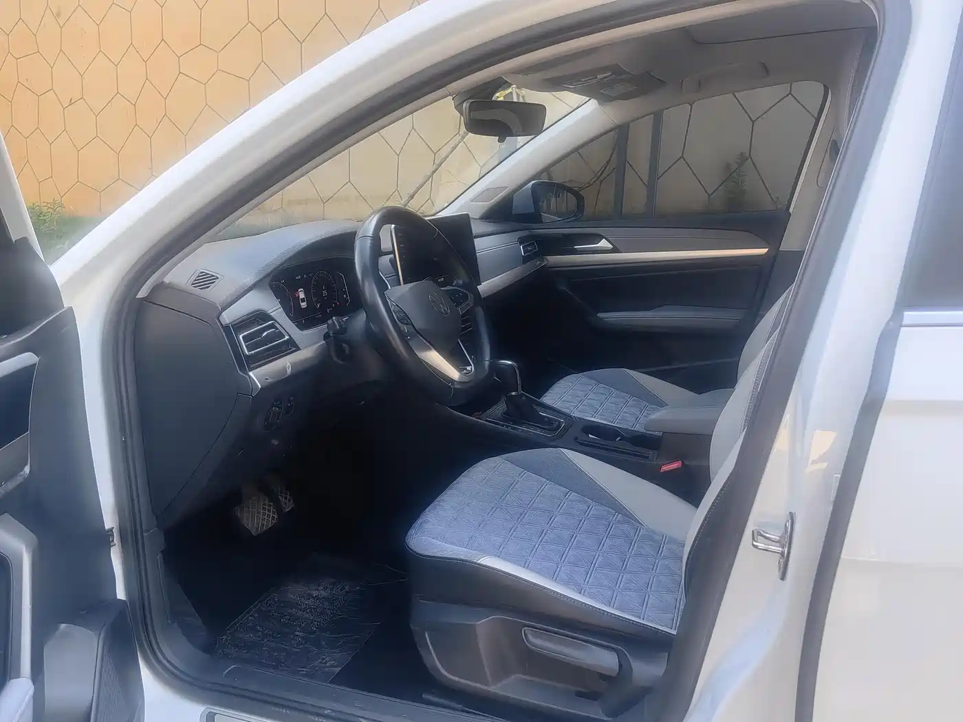 Volkswagen Lavida 2023 280TSI DSG Comfort Edition фото 5