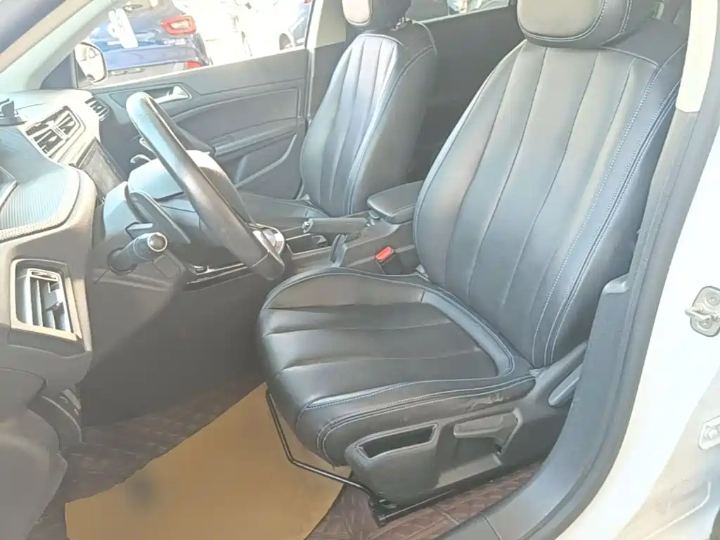 Peugeot 308 2019 2019 230THP Automatic Luxury Edition China VI