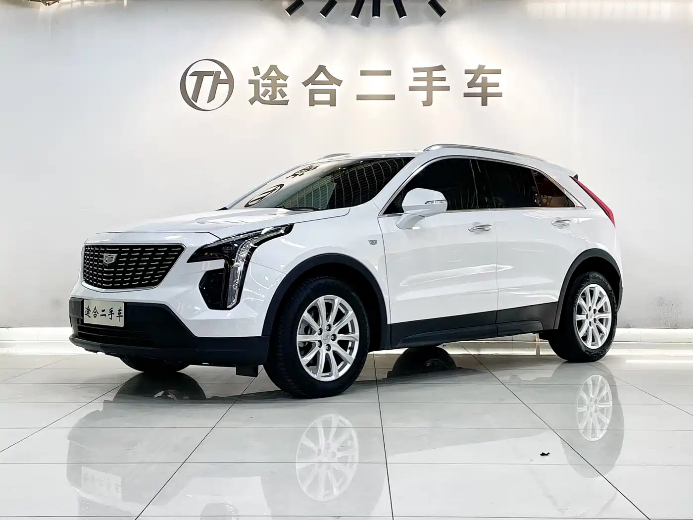 Cadillac XT4 2020 28T 2WD Technology