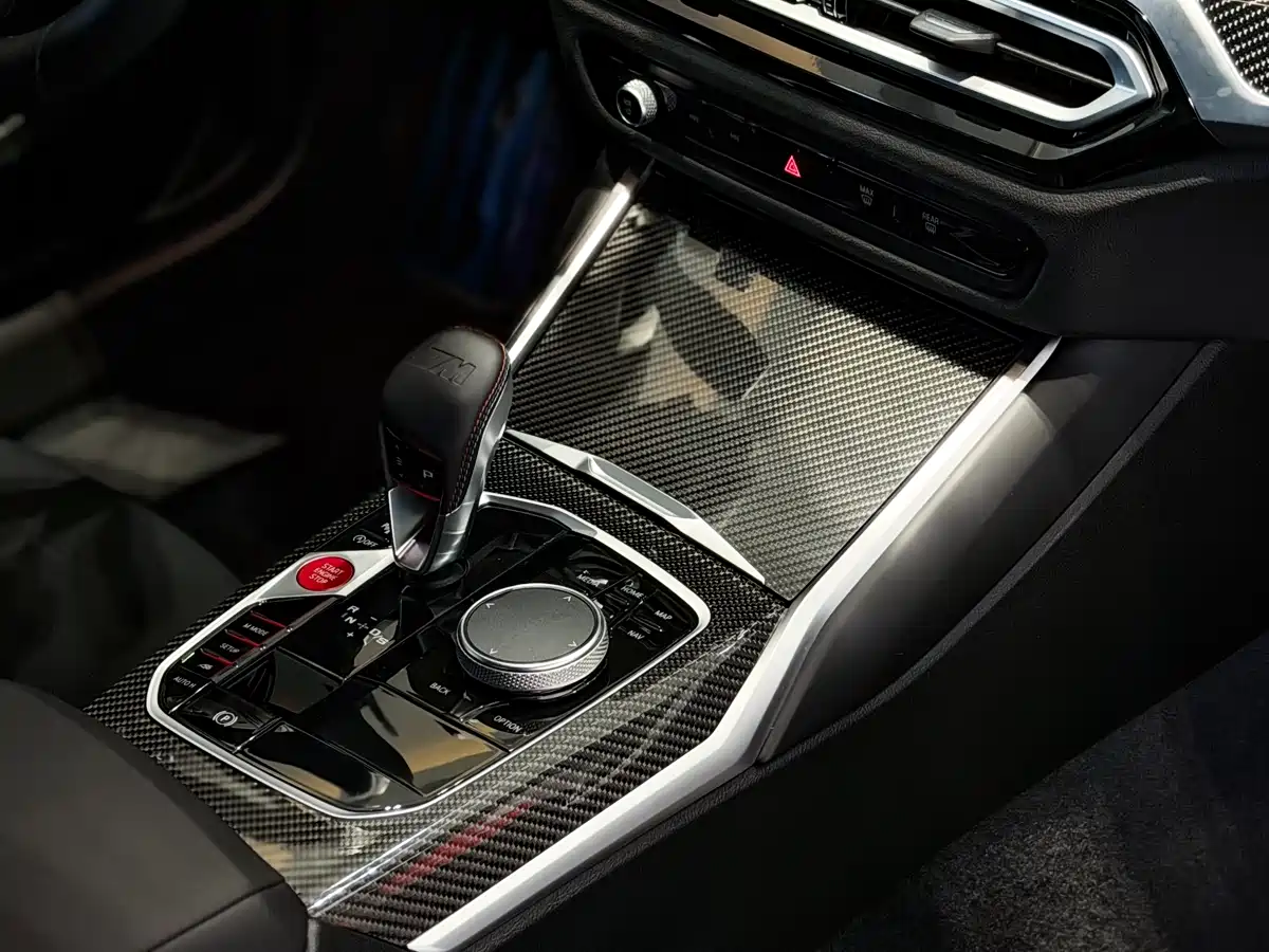 BMW M2 2024 M2 фото 14