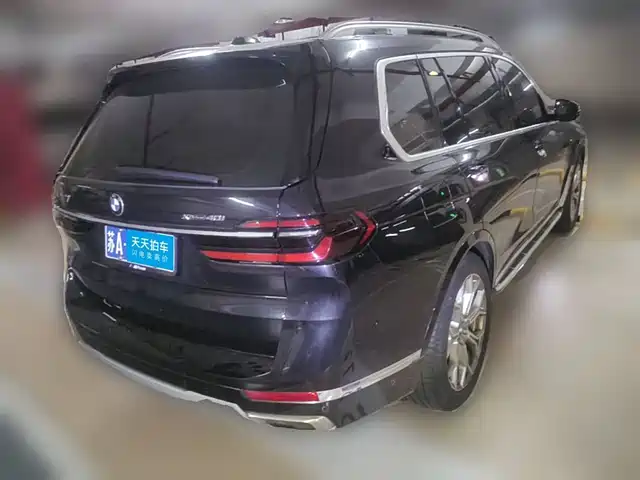BMW X7 2023 xDrive40i Leading Luxury Package — фото 2