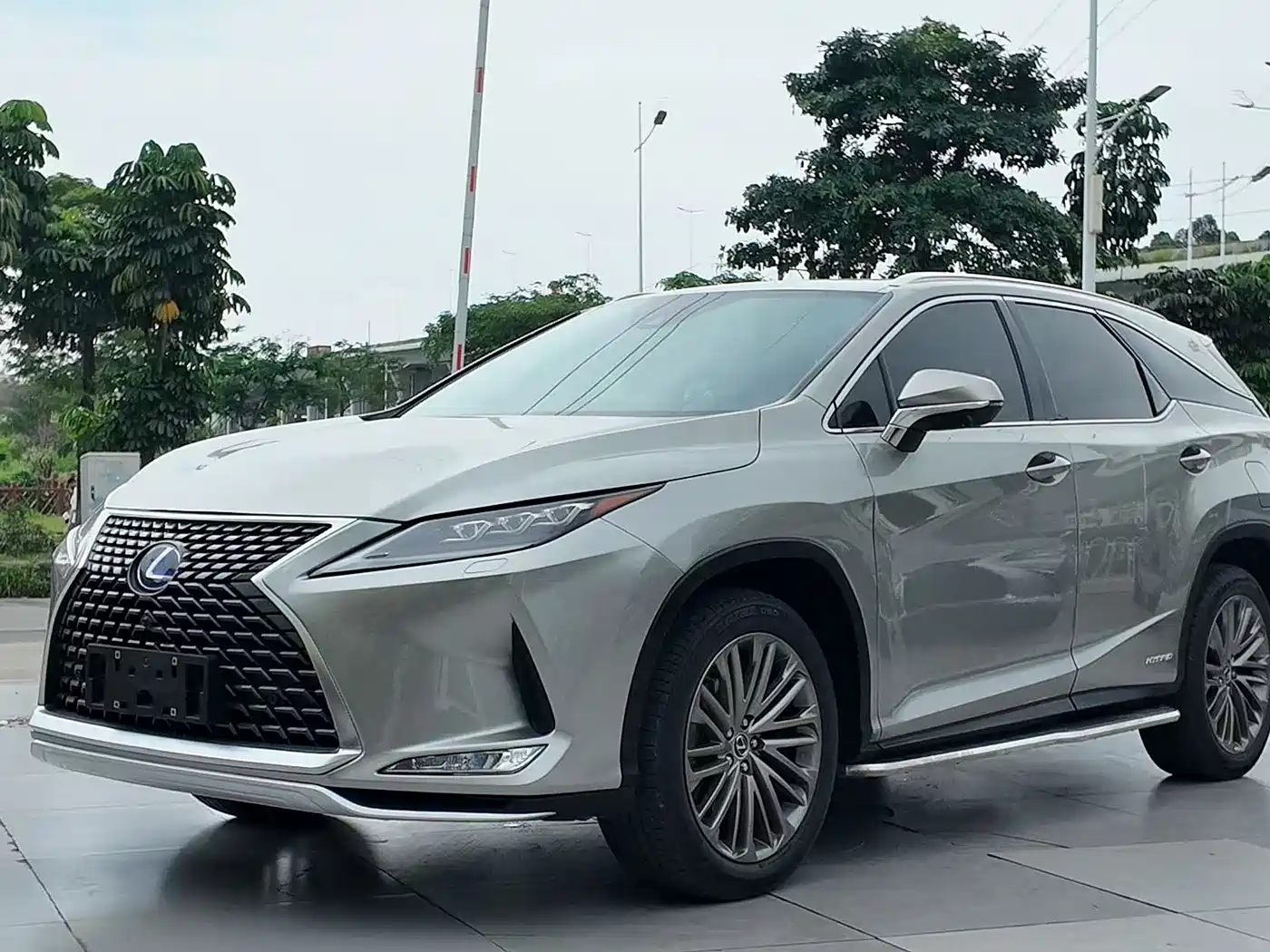 LEXUS RX