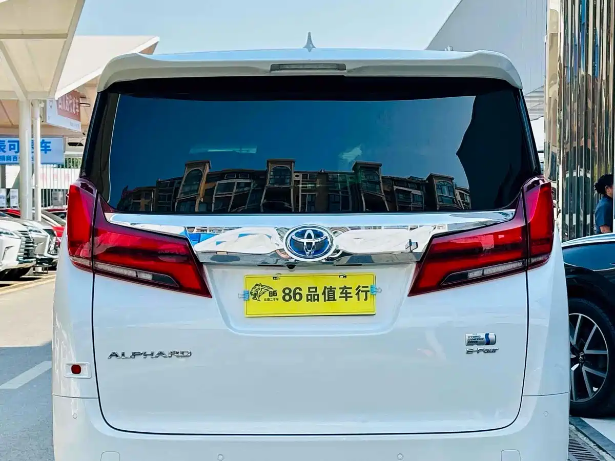 Toyota Alphard 2021 Hybrid 2.5L Premium фото 4