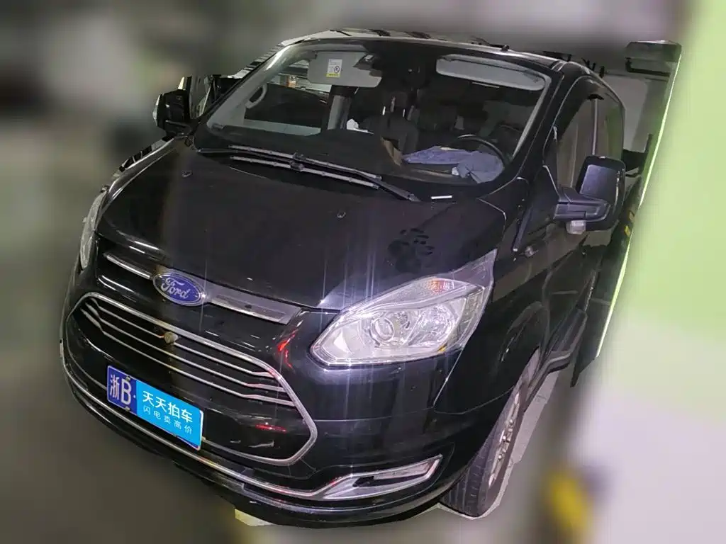 Ford Tourneo