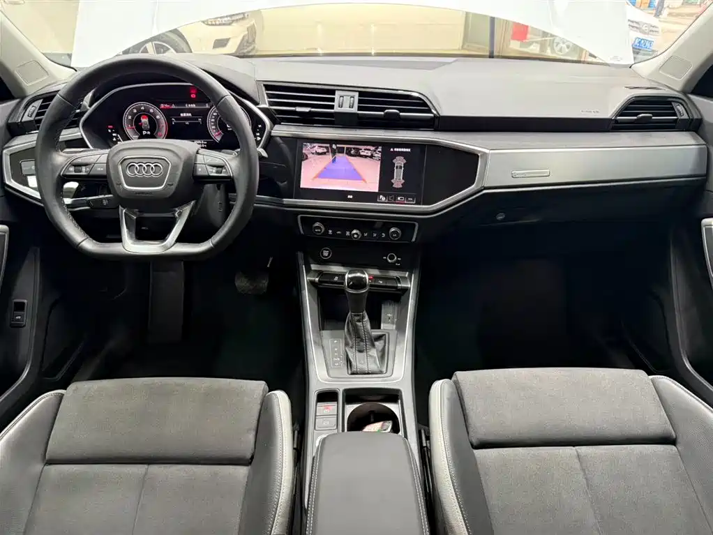 Audi Q3 2022 35 TFSI Fashion Dynamic фото 20