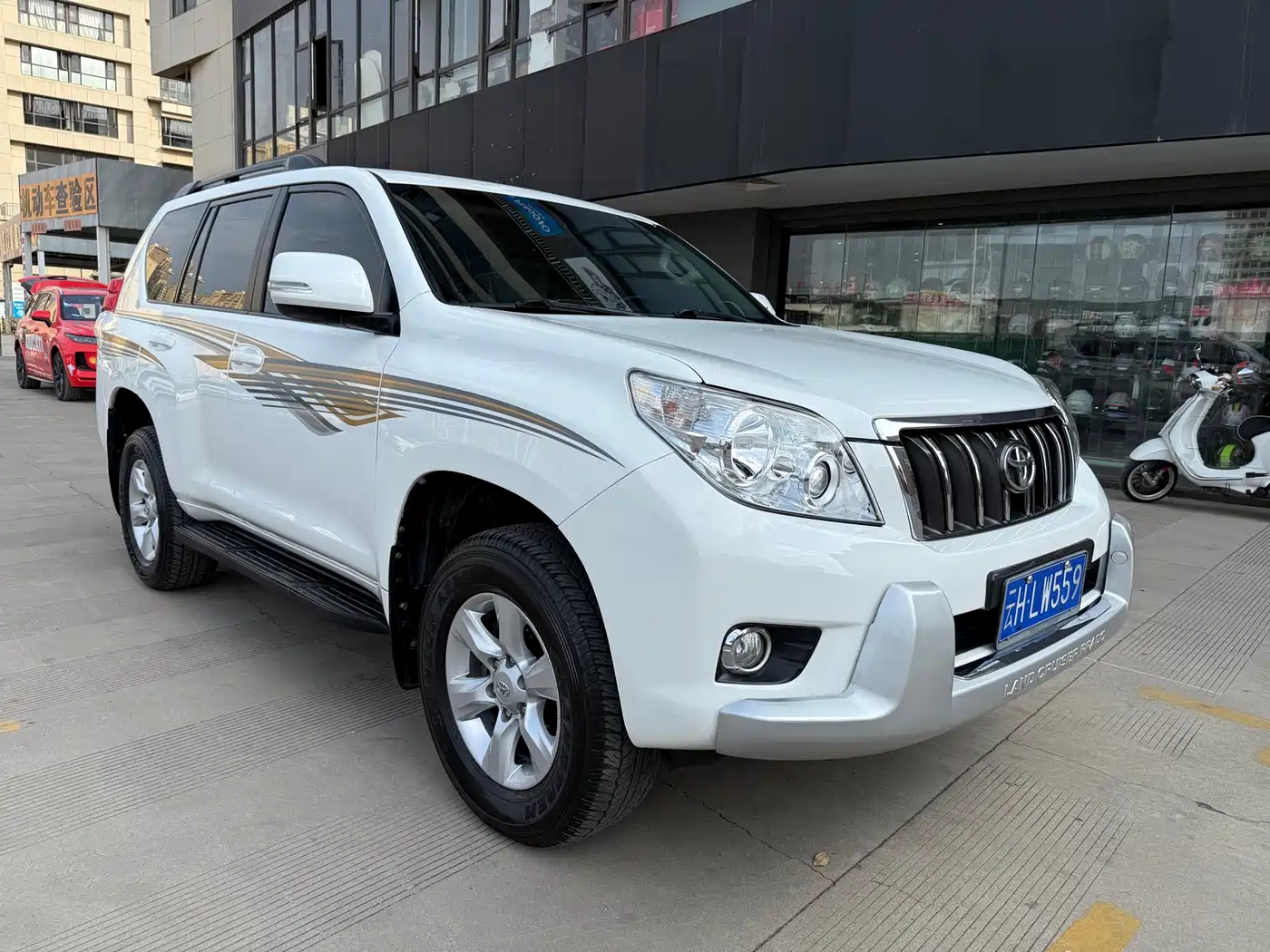 Toyota Prado (Import) 2010 2.7L Automatic Standard фото 7