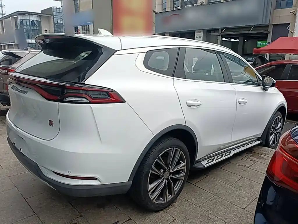 BYD Tang 2019 2018 2.0T Automatic Smart Connection Honor Edition 7-Seater China V