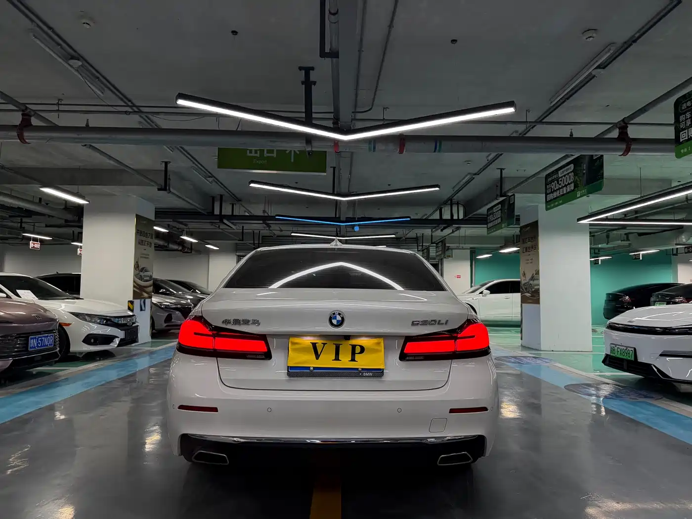 BMW 5 Series (Import) 2022 530i M Sport Package фото 13