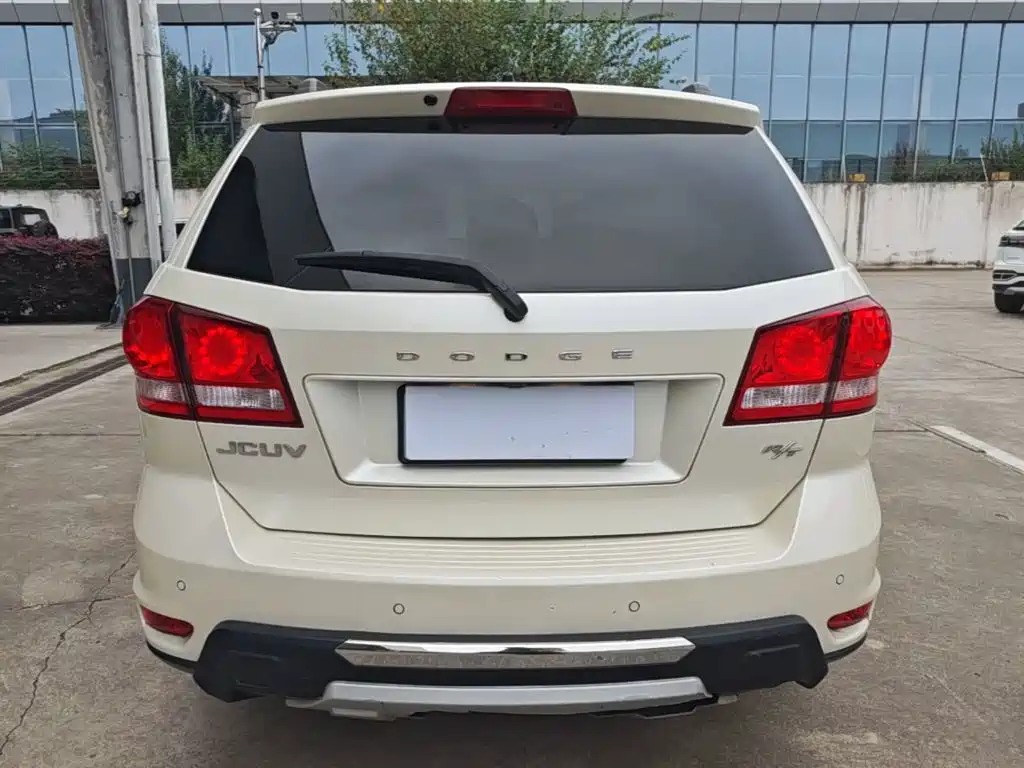 Dodge Journey 2016 2013 Model 2.4L 2WD Premium Edition
