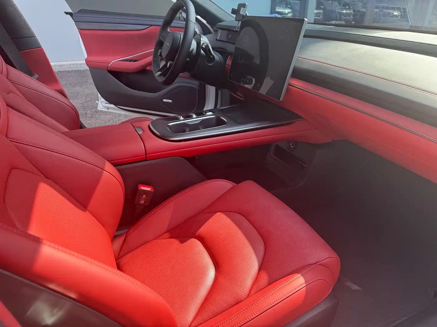 Xiaomi Auto Xiaomi SU7 2024 RWD Long Range Intelligent Driving Edition фото 8