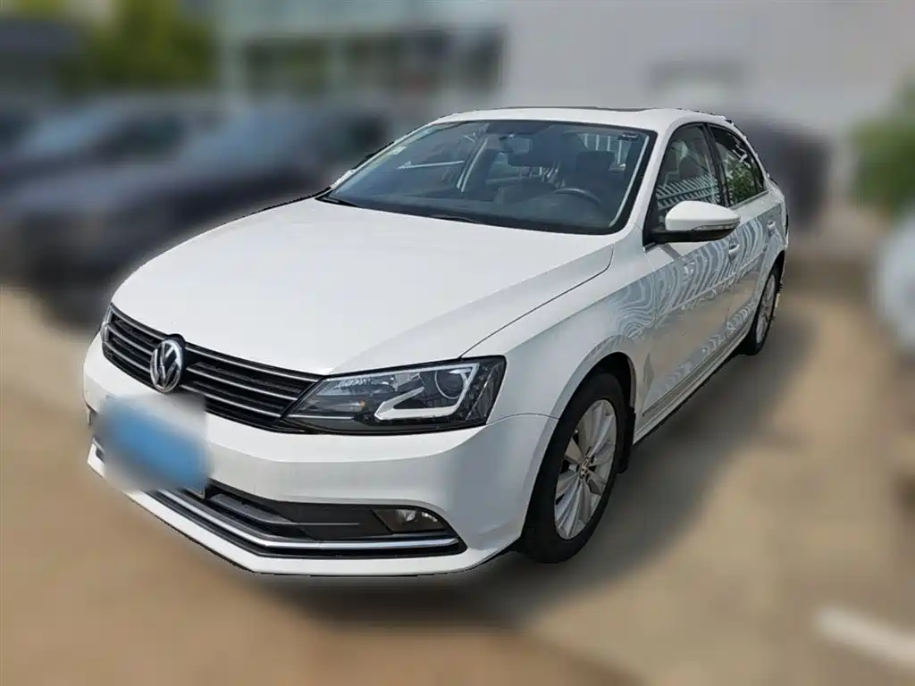 Volkswagen Sagitar 2015 230TSI Automatic Comfort фото 3