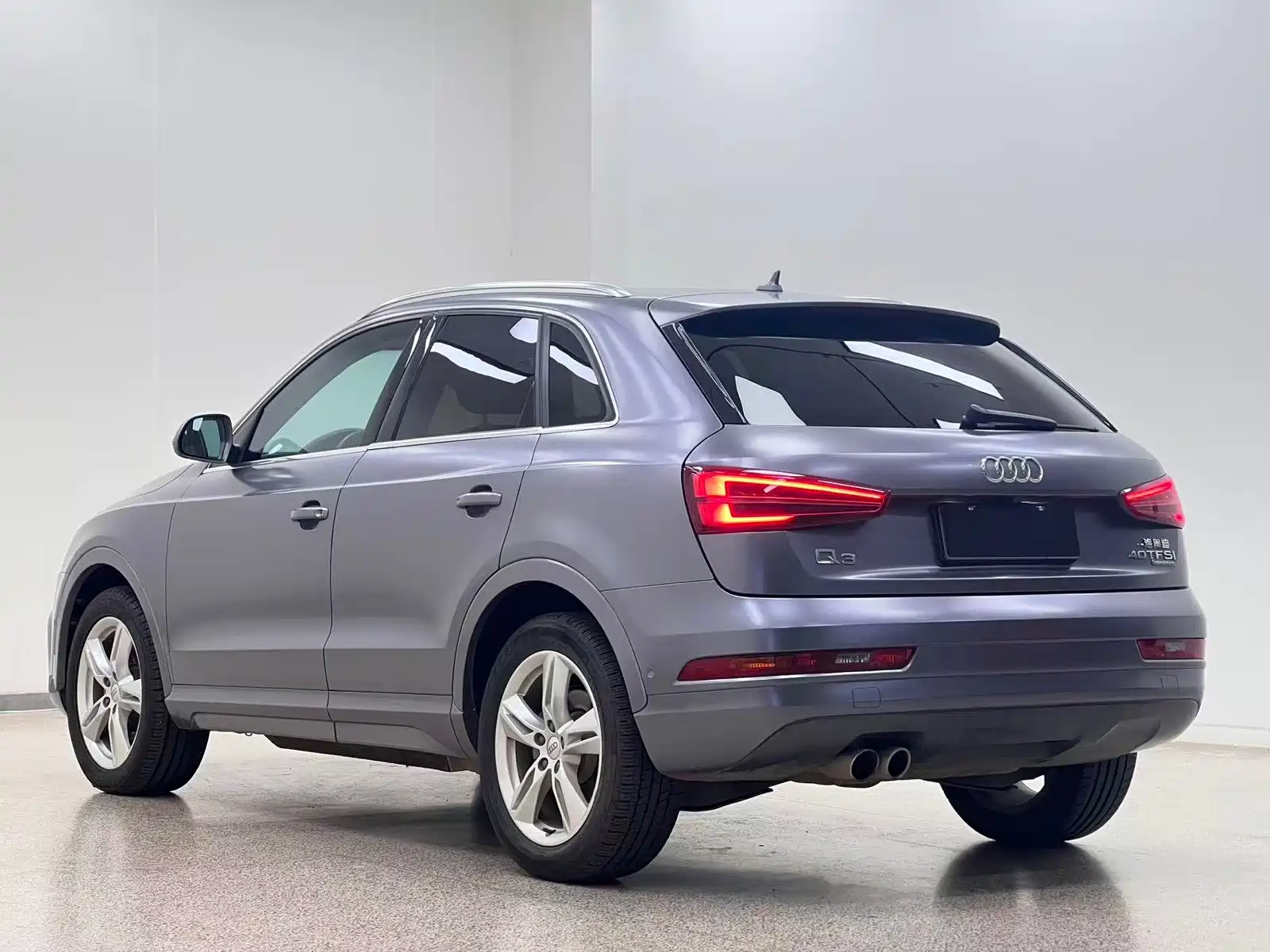 Фото 4 - Audi Q3