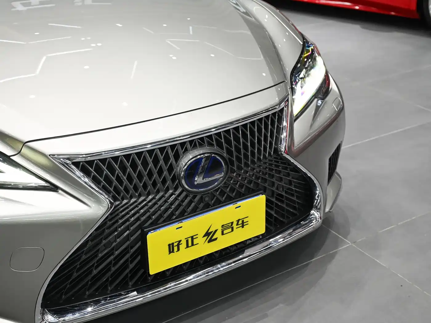 LEXUS LS