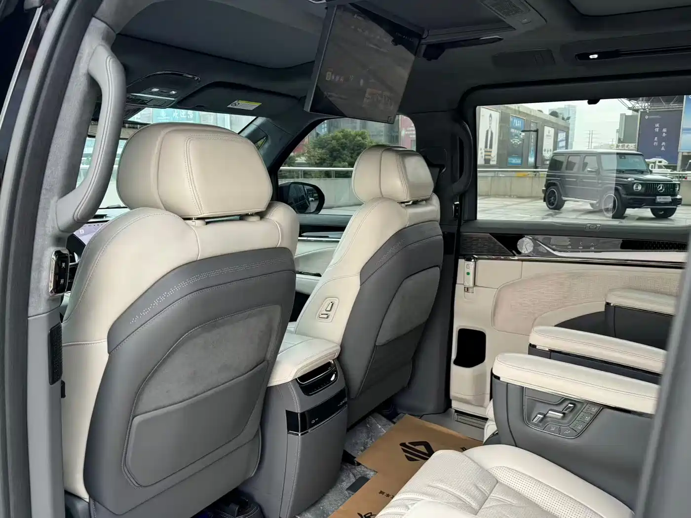 ZEEKR EXTREME KRYPTON 009