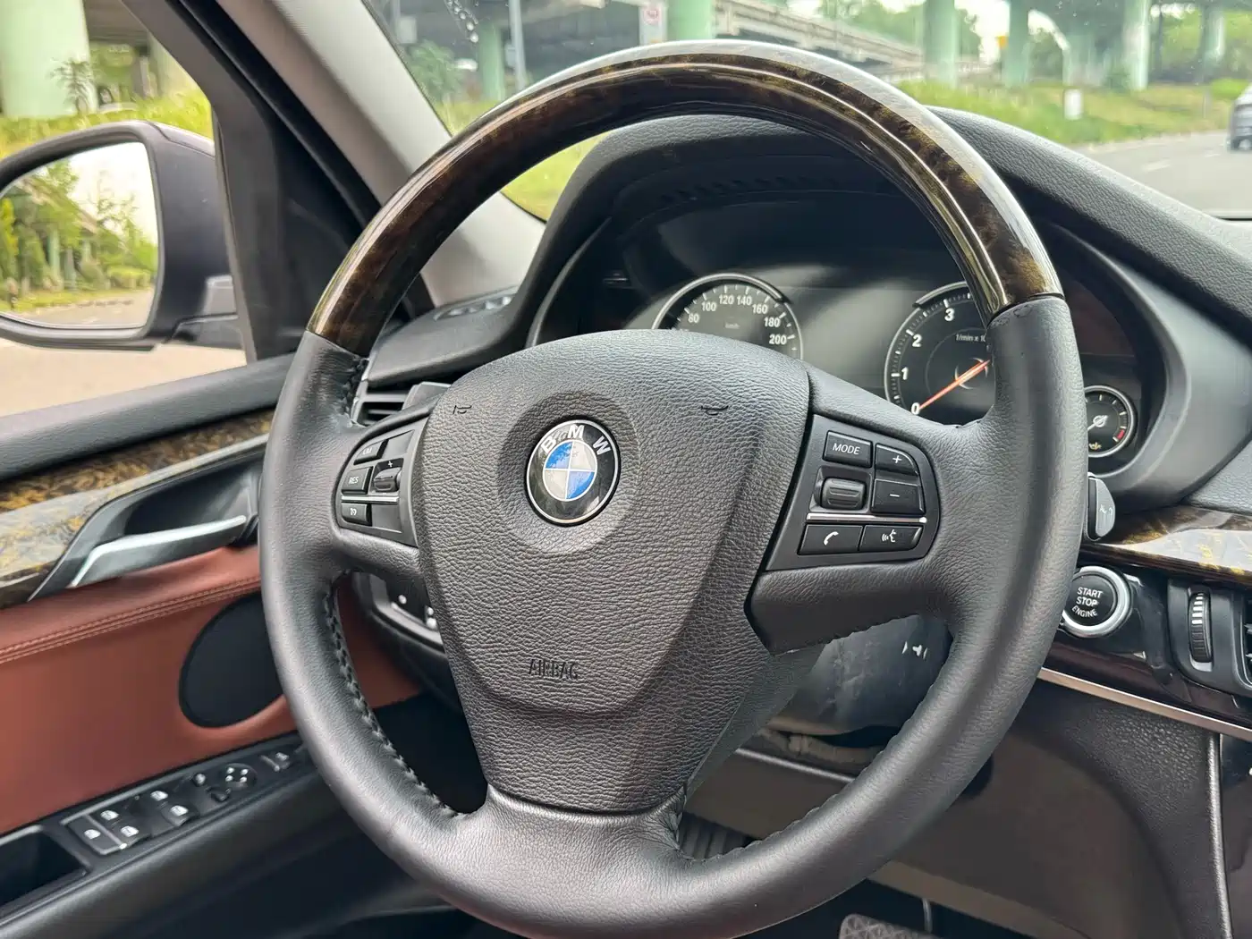 BMW X5 (Import) 2017 xDrive35i Elegance фото 10