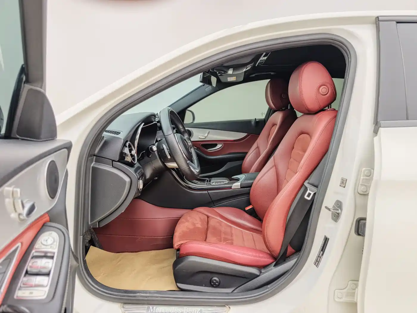 Mercedes-Benz C-Class 2020 Facelift C 260 Sport Version фото 3