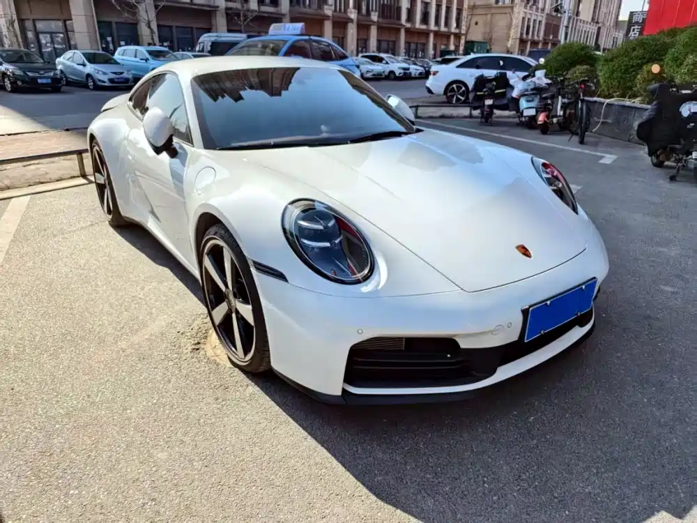 Porsche 911 2025 Carrera 3.0T фото 3