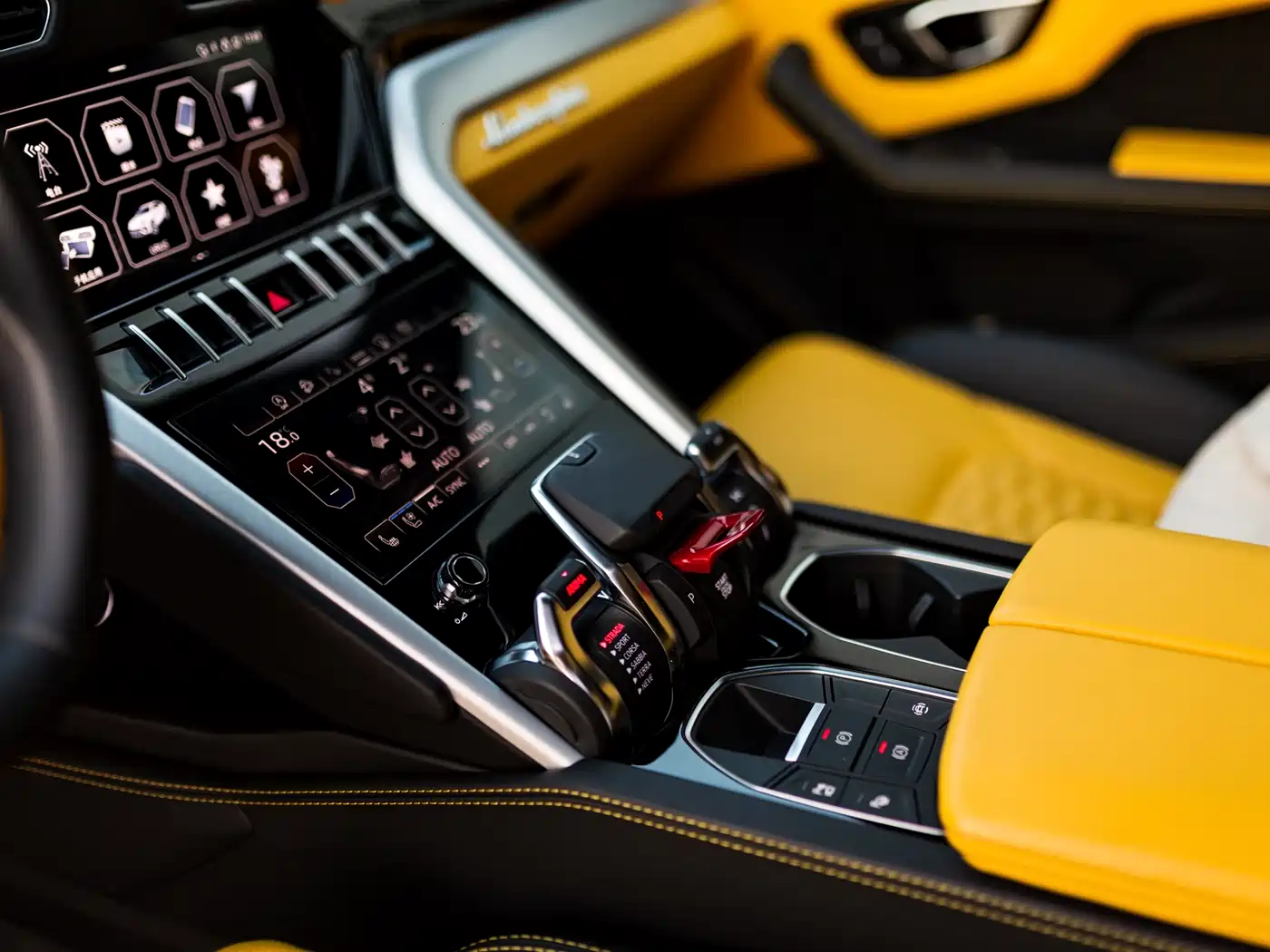 Lamborghini Urus 2021 4.0T V8 фото 13