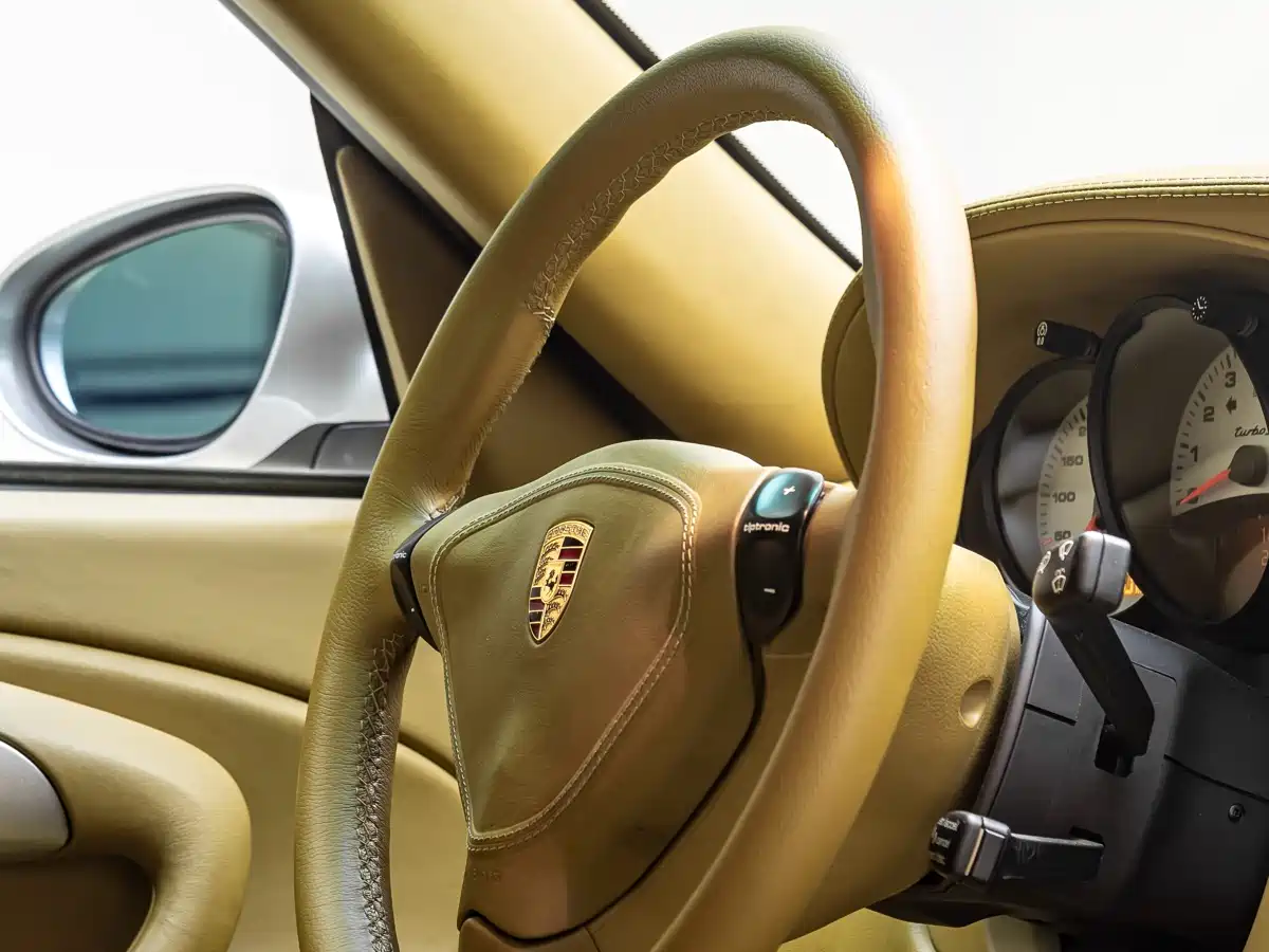 Porsche 911 2004 Turbo S 3.6T фото 19