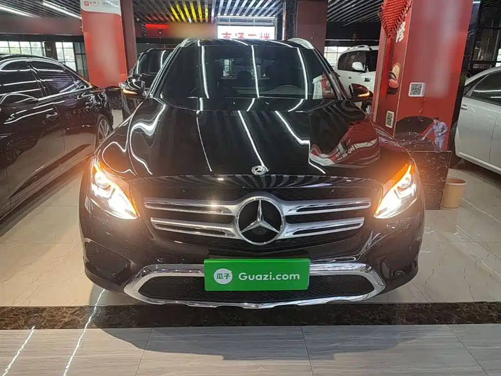 Mercedes-Benz GLC 2018 Facelift GLC 200 4MATIC фото 3