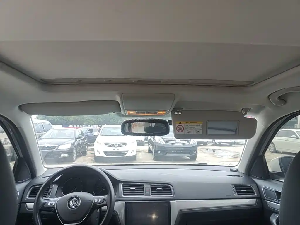 Volkswagen Lavida Tour 2019 2017 180TSI DSG Comfort Edition