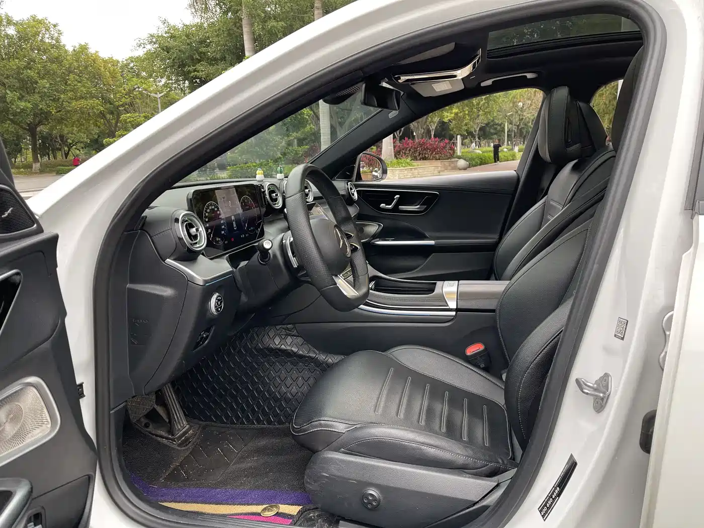 Mercedes-Benz C-Class 2022 Facelift C 260 L Night Edition Sport фото 4