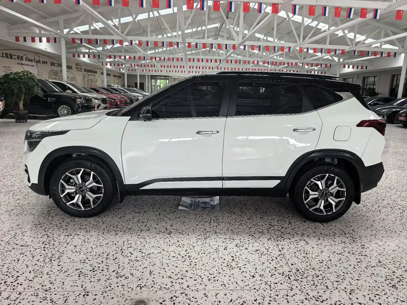 Kia KX3 Smart Run 2022 2021 1.5L CVT Renewal Edition