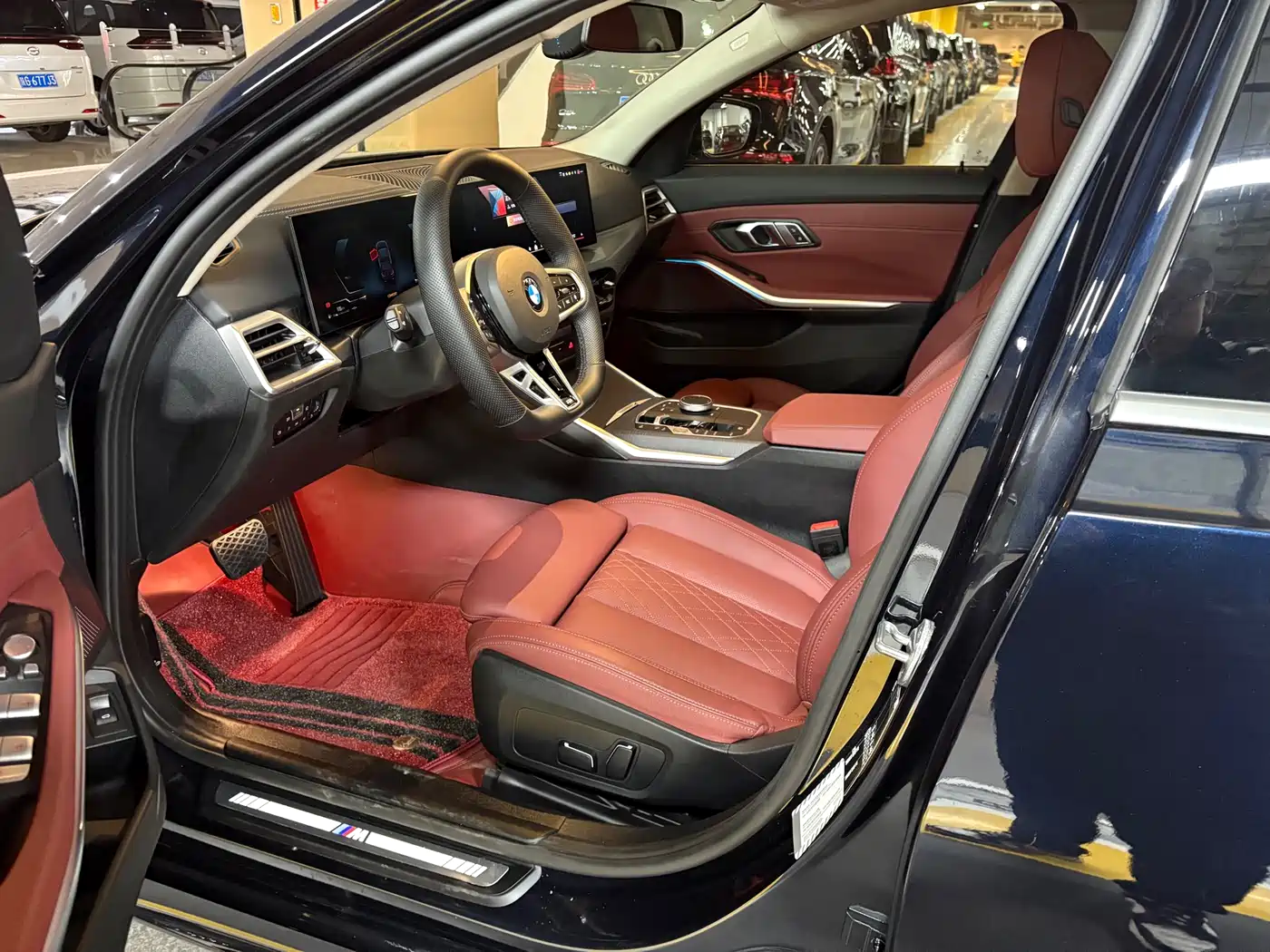 BMW 3 Series 2023 325Li M Sport Package фото 4