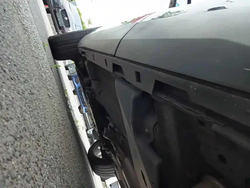 Land Rover Discovery Sport 2019 240PS SE Edition China VI фото 22