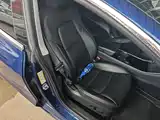 Фото 25 - Tesla Model 3