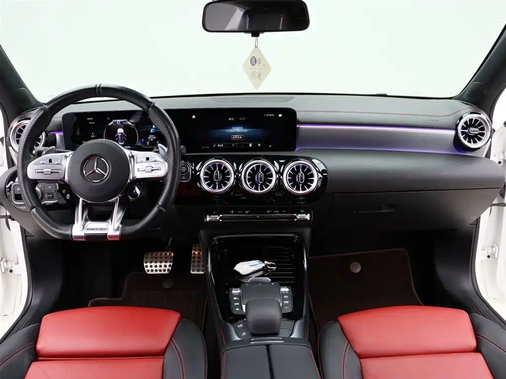 Mercedes-Benz A-Class AMG 2023 Model Year AMG A 35 L 4MATIC фото 13
